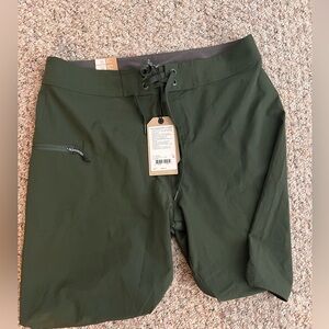 NWT Prana Men's Fenton Board short - Nori Green